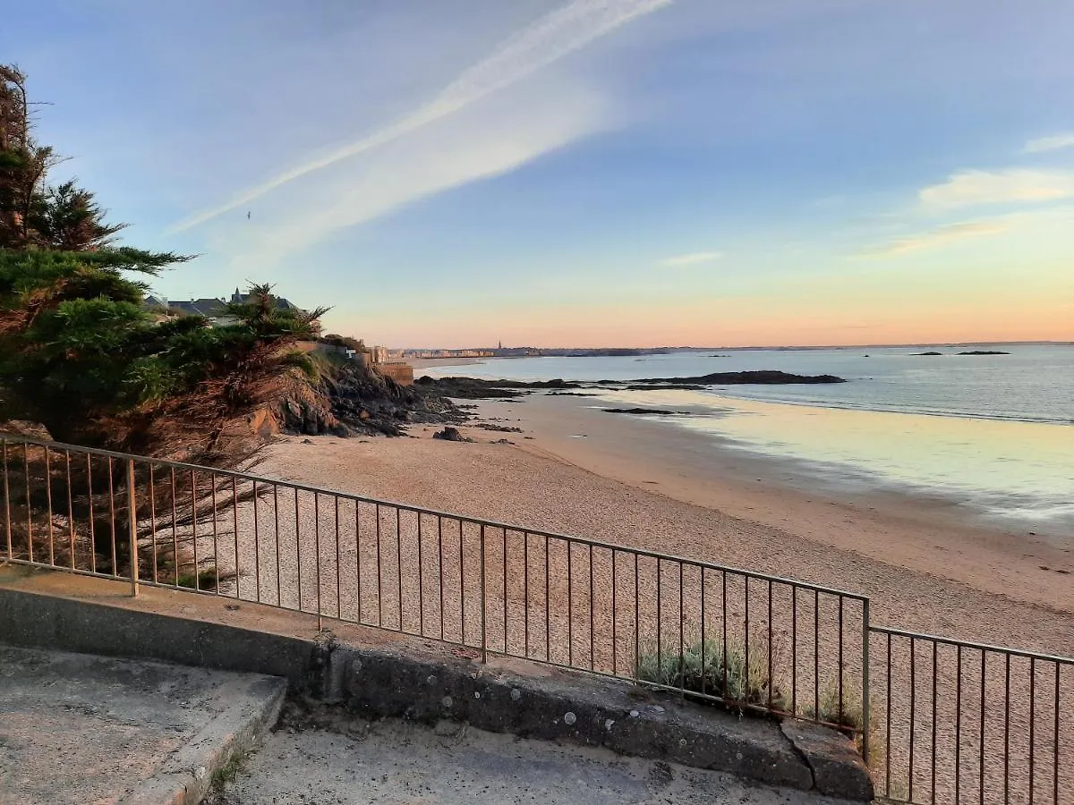 Villa Carmen Saint-Malo França
